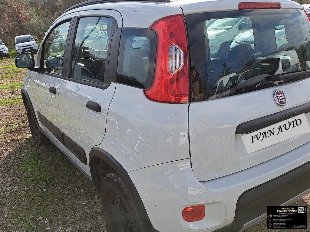 FIAT Panda Benzina-4x4-Neopatentati