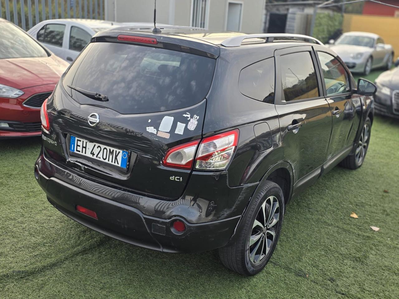 Nissan Qashqai Euro 5. con 7 posti 2012 automatico