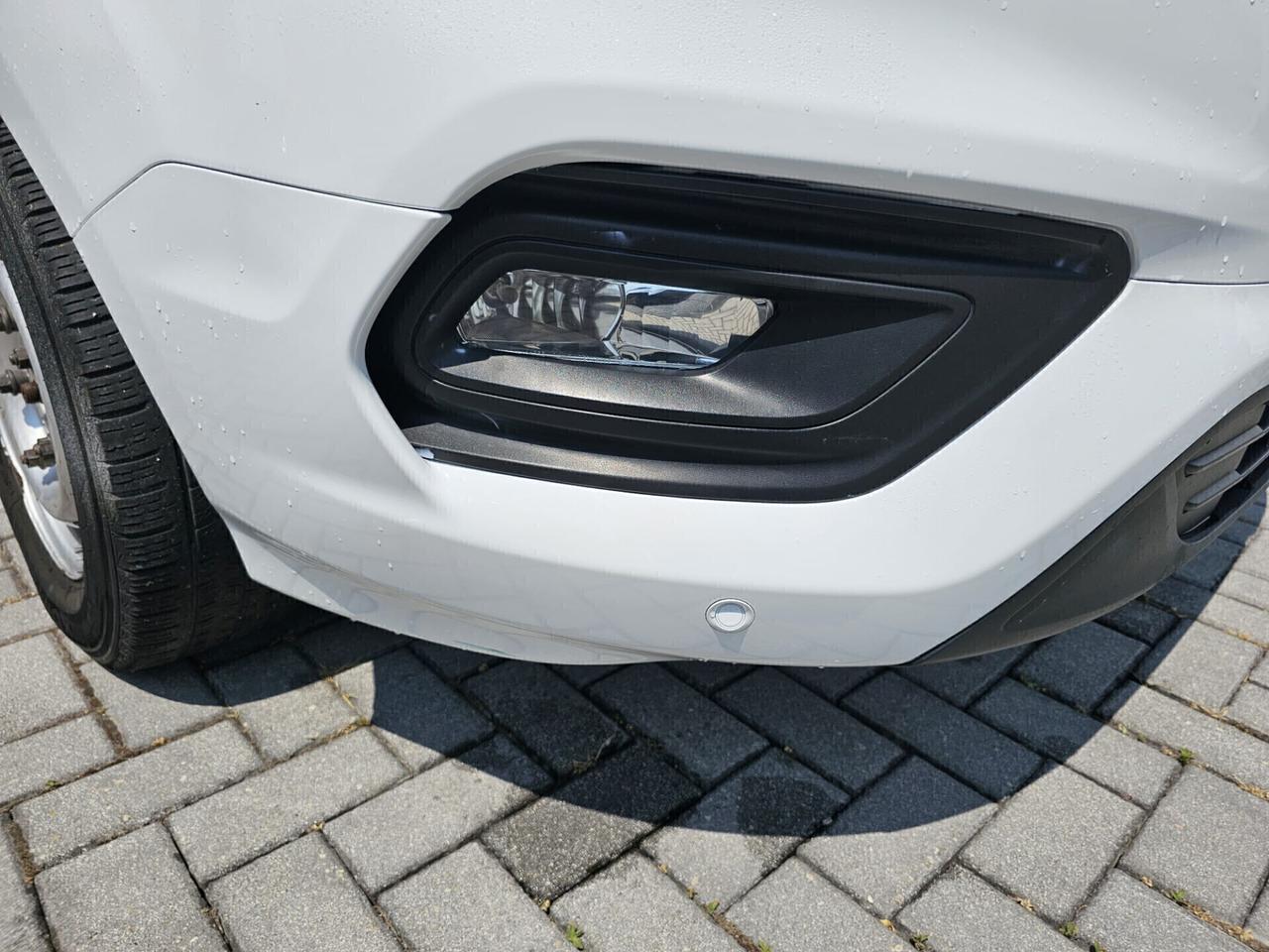 Ford Transit Custom 280 2.0 EcoBlue 130 PC Trend