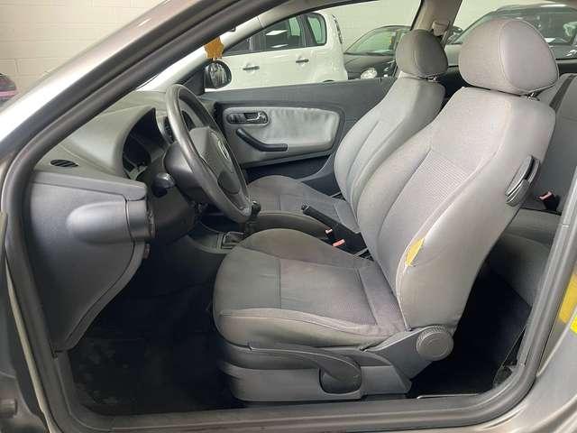 SEAT Ibiza Ibiza III 2002 3p 1.2 12v Stella