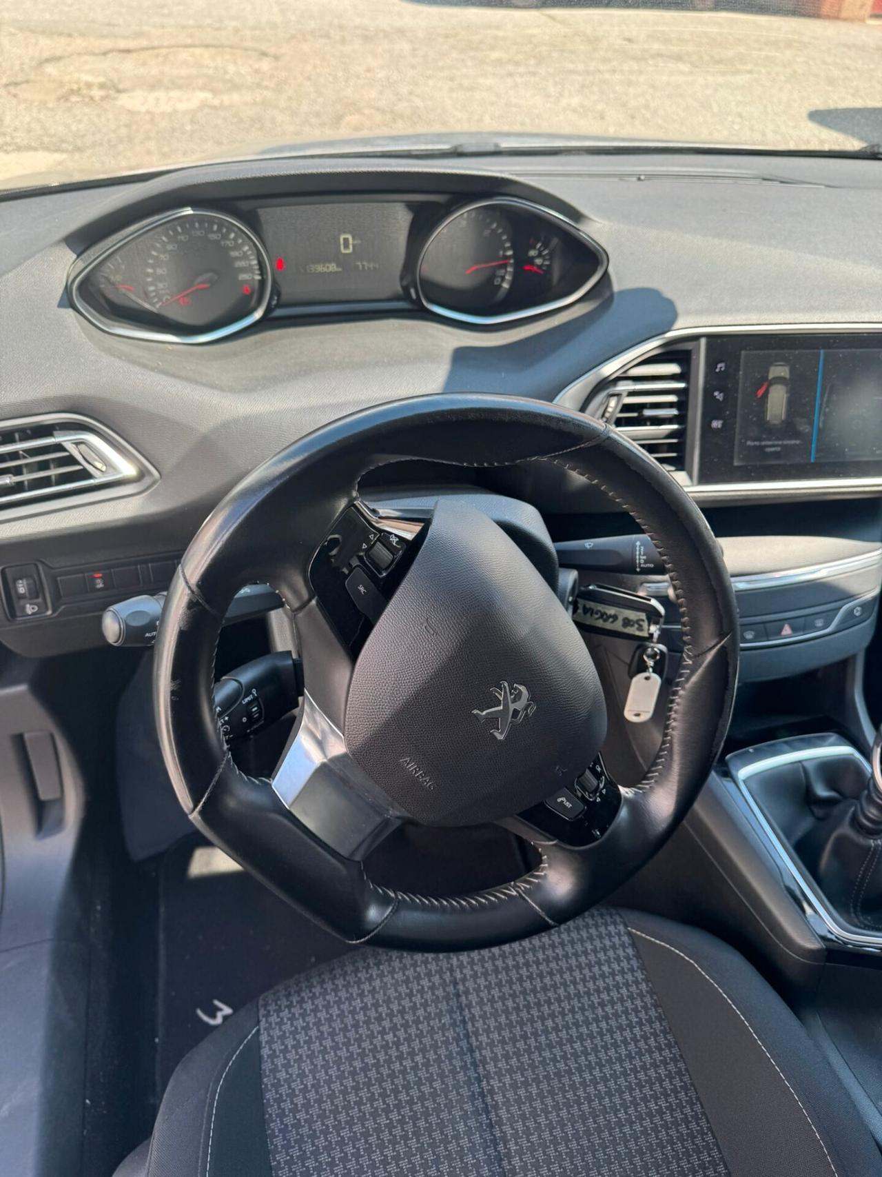 Peugeot 308 BlueHDi 120 S&S SW Active