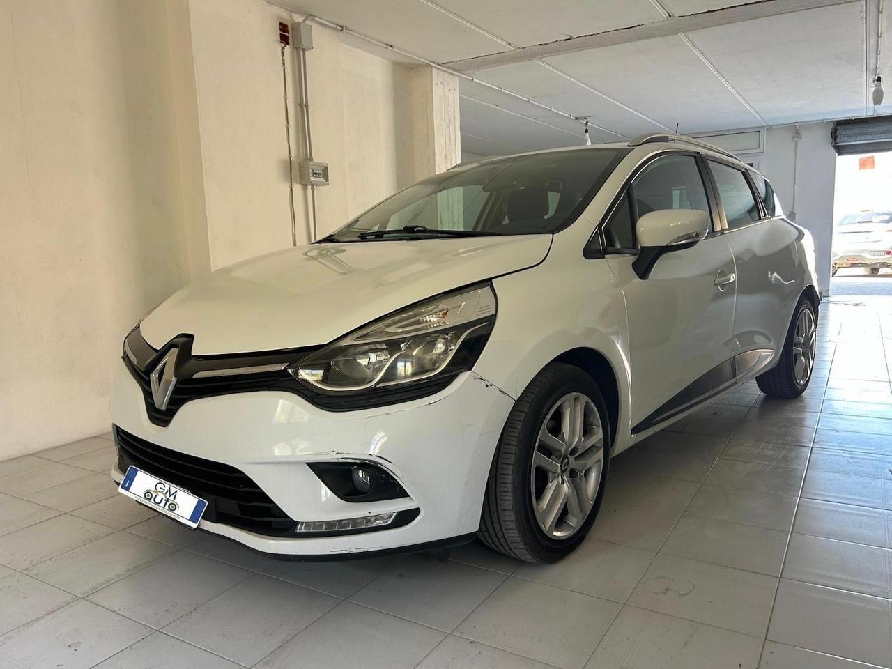 Renault Clio dCi 8V 75 CV 5 porte Moschino Intens