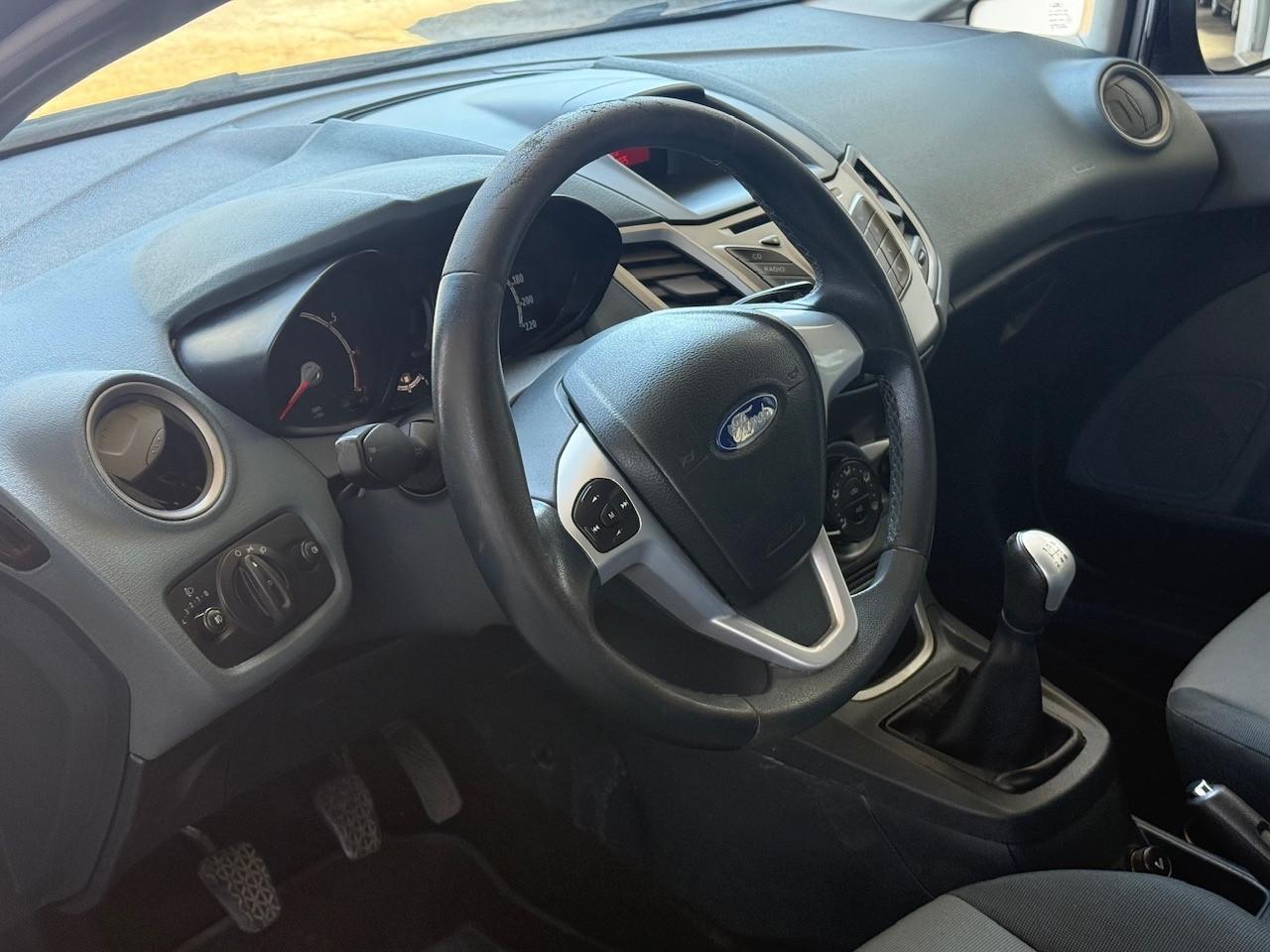 Ford Fiesta 1.2 82CV 3 porte Titanium
