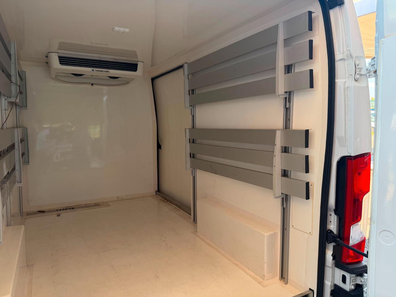 Fiat Ducato Isotermico con Frigorifero