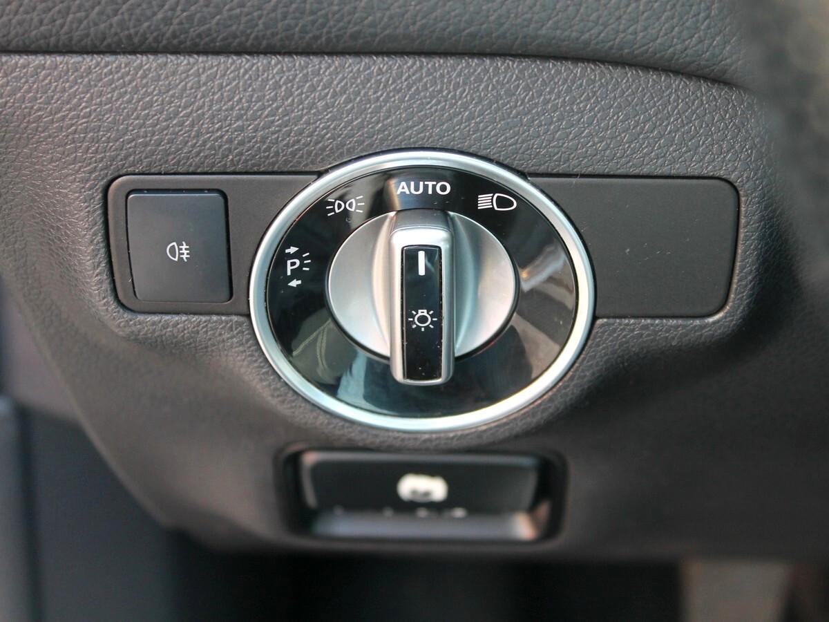 Mercedes-benz CLA 180 1.6 Benzina 122Cv Sport BiXeno Navi Cam GARANZIA 12 Mesi