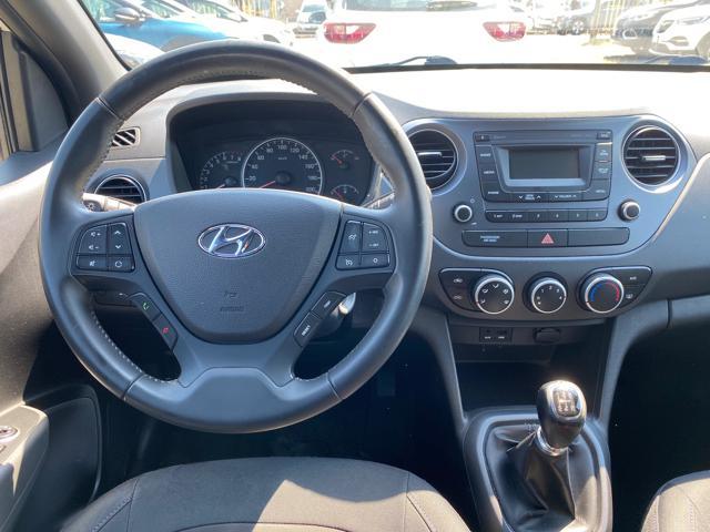 HYUNDAI i10 1.0 MPI Go!