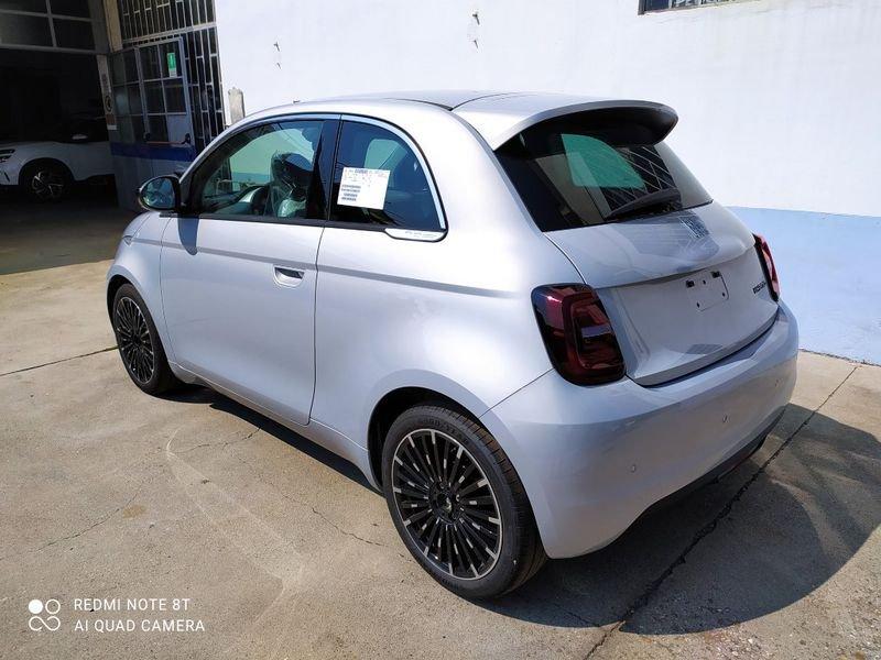 FIAT 500 Hybrid Hybrid Icon CBC