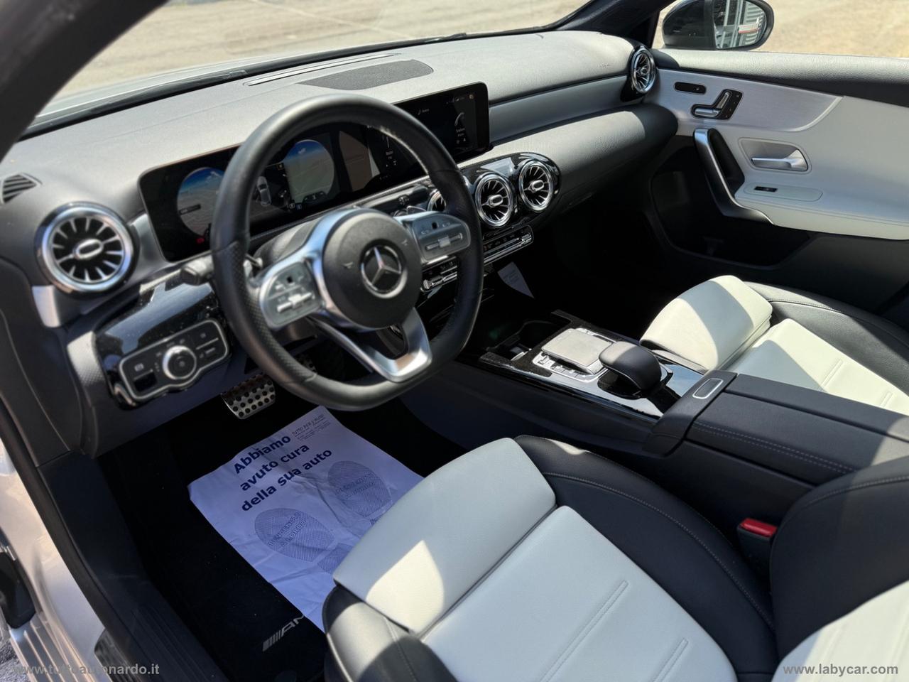 MERCEDES-BENZ A 180 d Automatic Premium