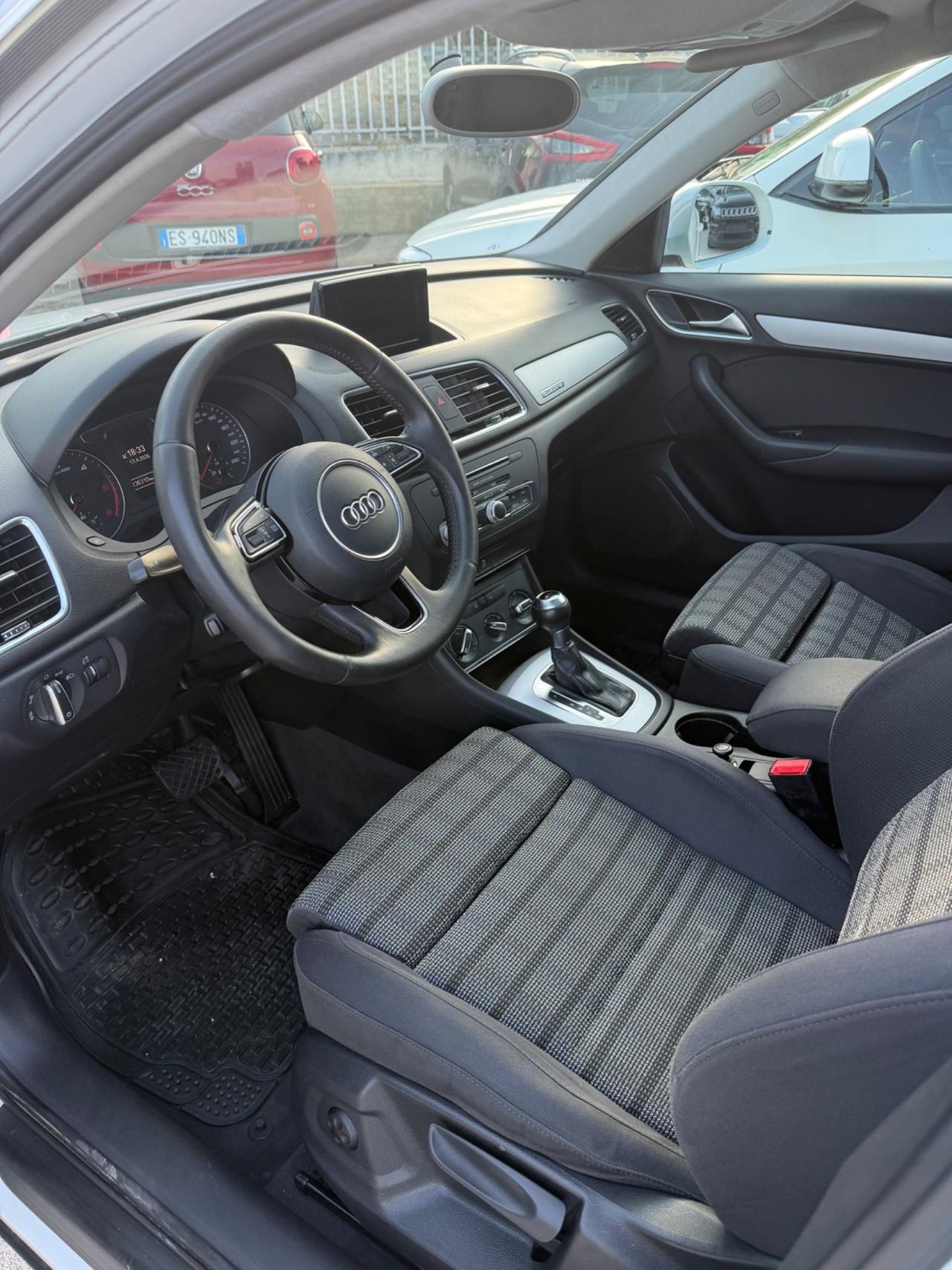 Audi Q3 2.0 TDI 150 CV quattro Sport