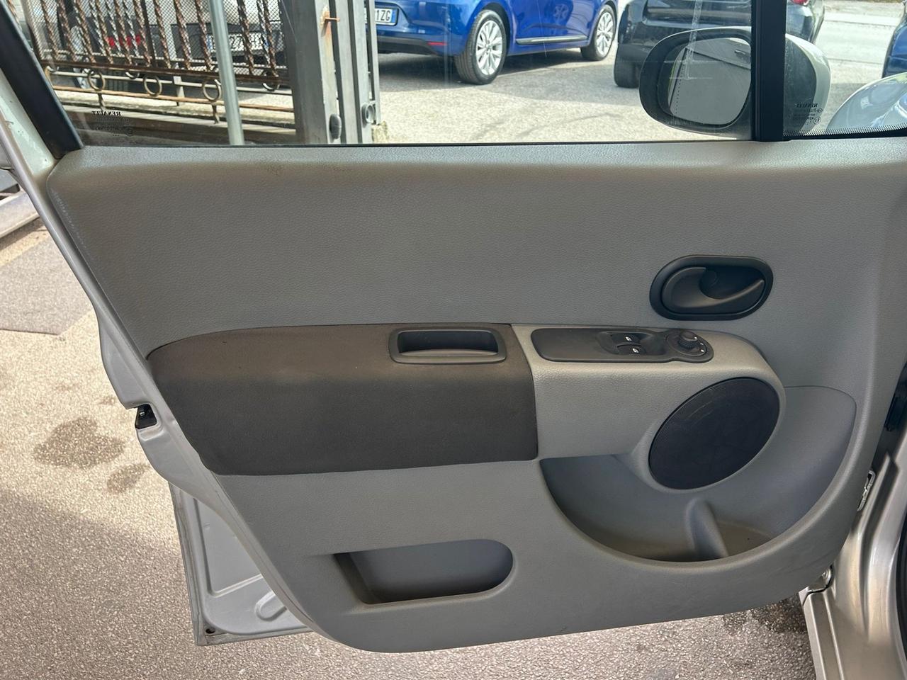 Renault Modus 1.2 16V Dynamique