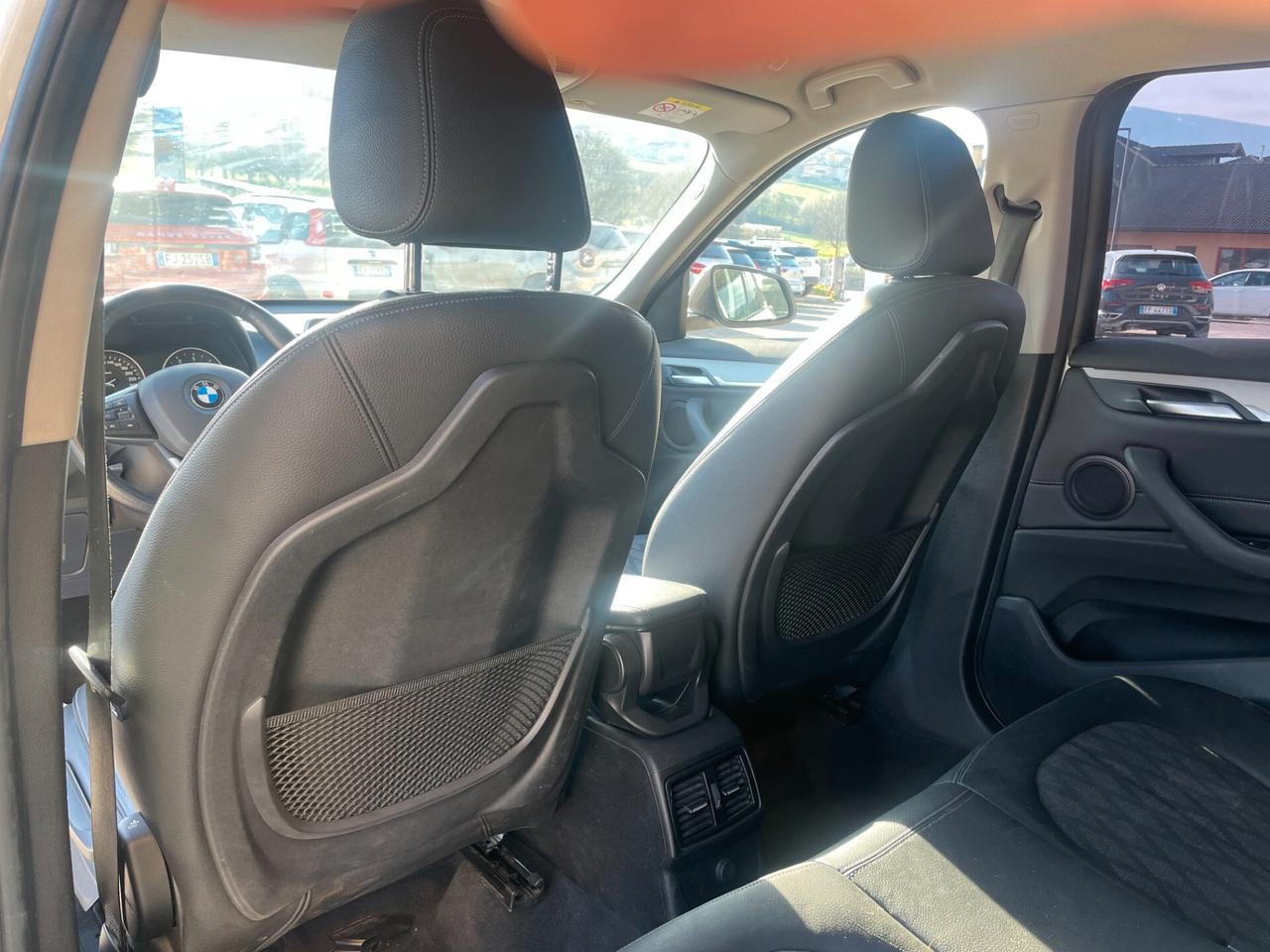 Bmw X1 xDrive 20d xLine AUTO 4x4