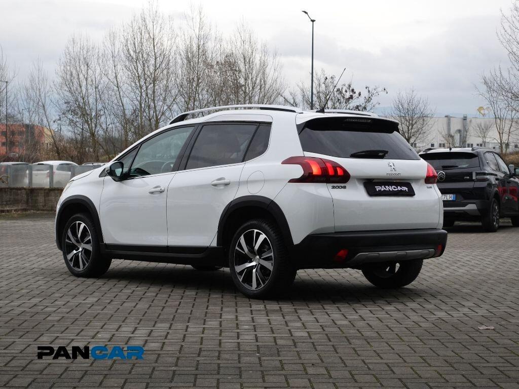 Peugeot 2008 BlueHDi 100 Allure