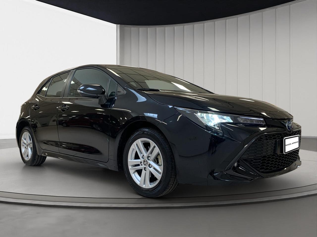 Toyota Corolla 1.8h Active cvt