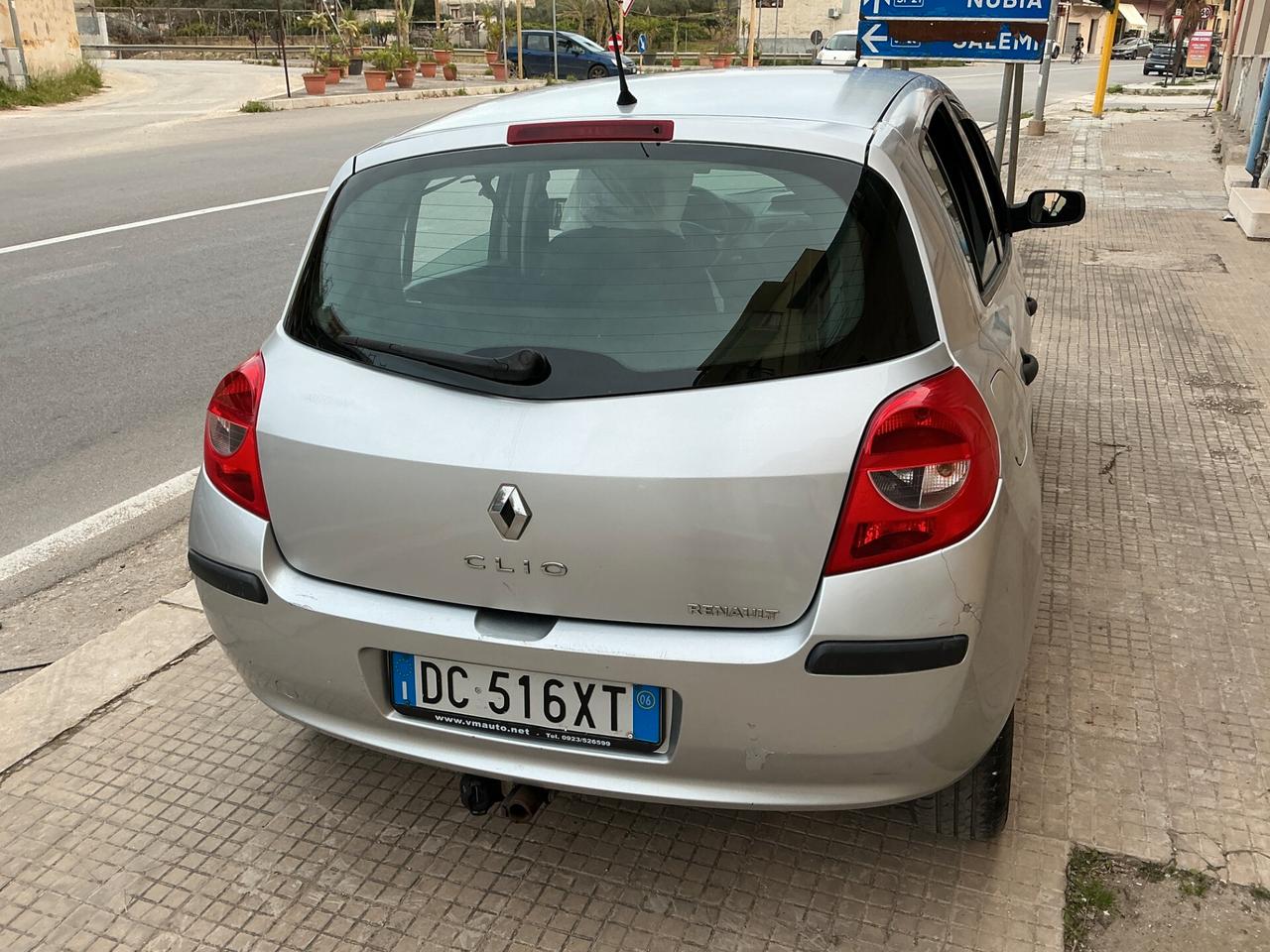 Renault Clio Storia 1.2 5 porte