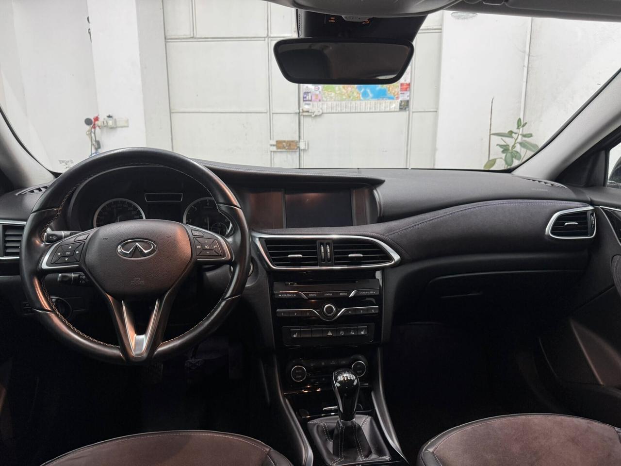 Infiniti Q30 1.5 diesel Premium Tech