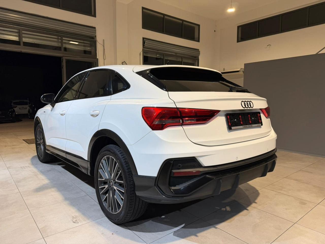 Audi Q3 SPB 35 TDI S line edition