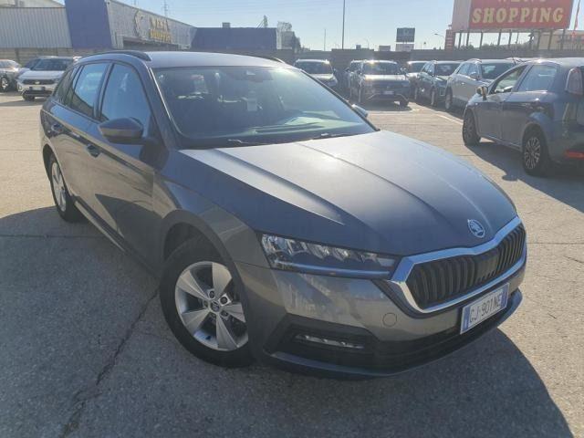 SKODA Octavia 2.0 TDI EVO Wagon PREZZO REALE Executive Navi LED+