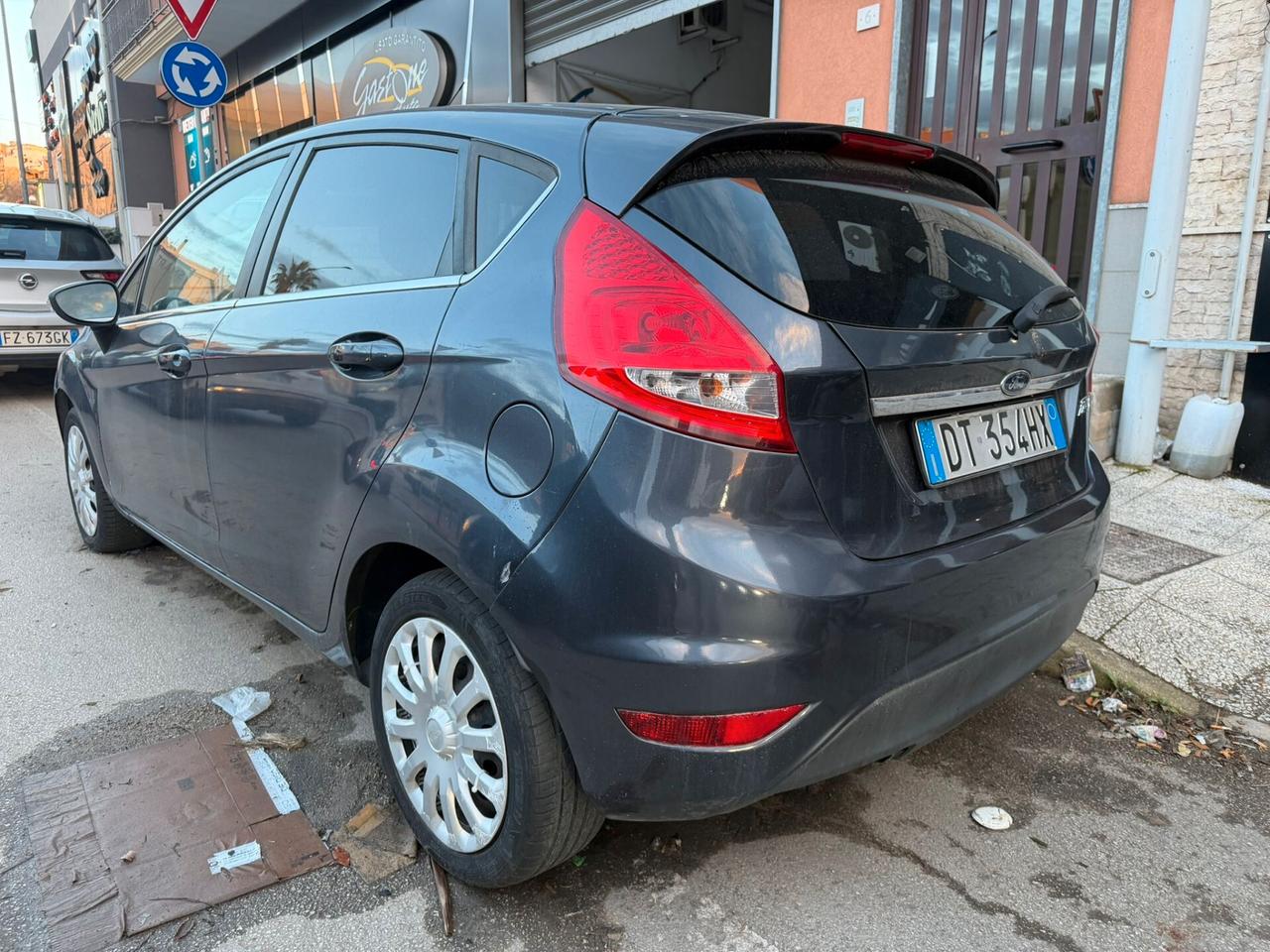 Ford Fiesta 1.4 TDCi 5p. Titanium