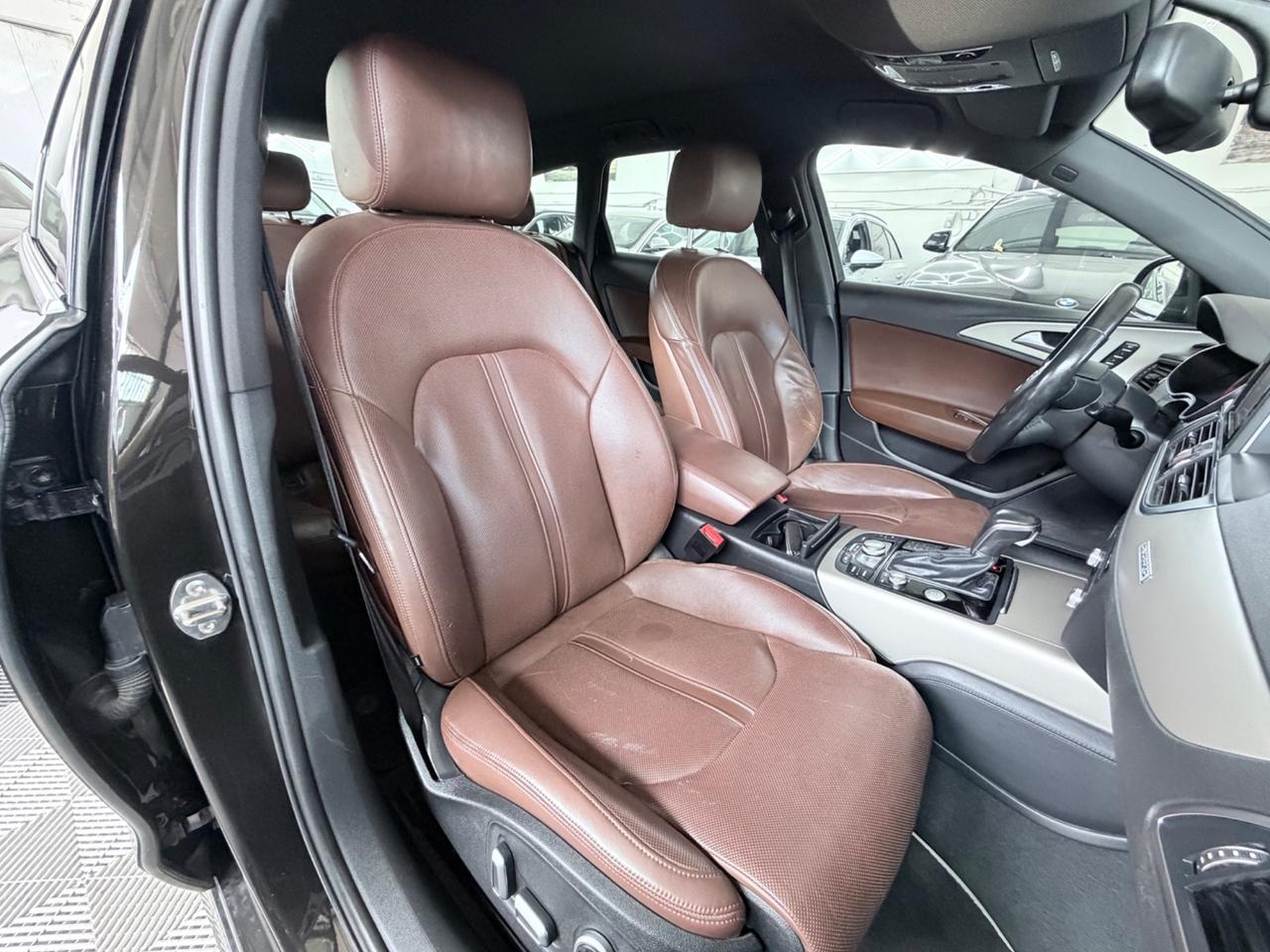 Audi A6 Avant 3.0TDI 218CV quattro S tronic Business Plus