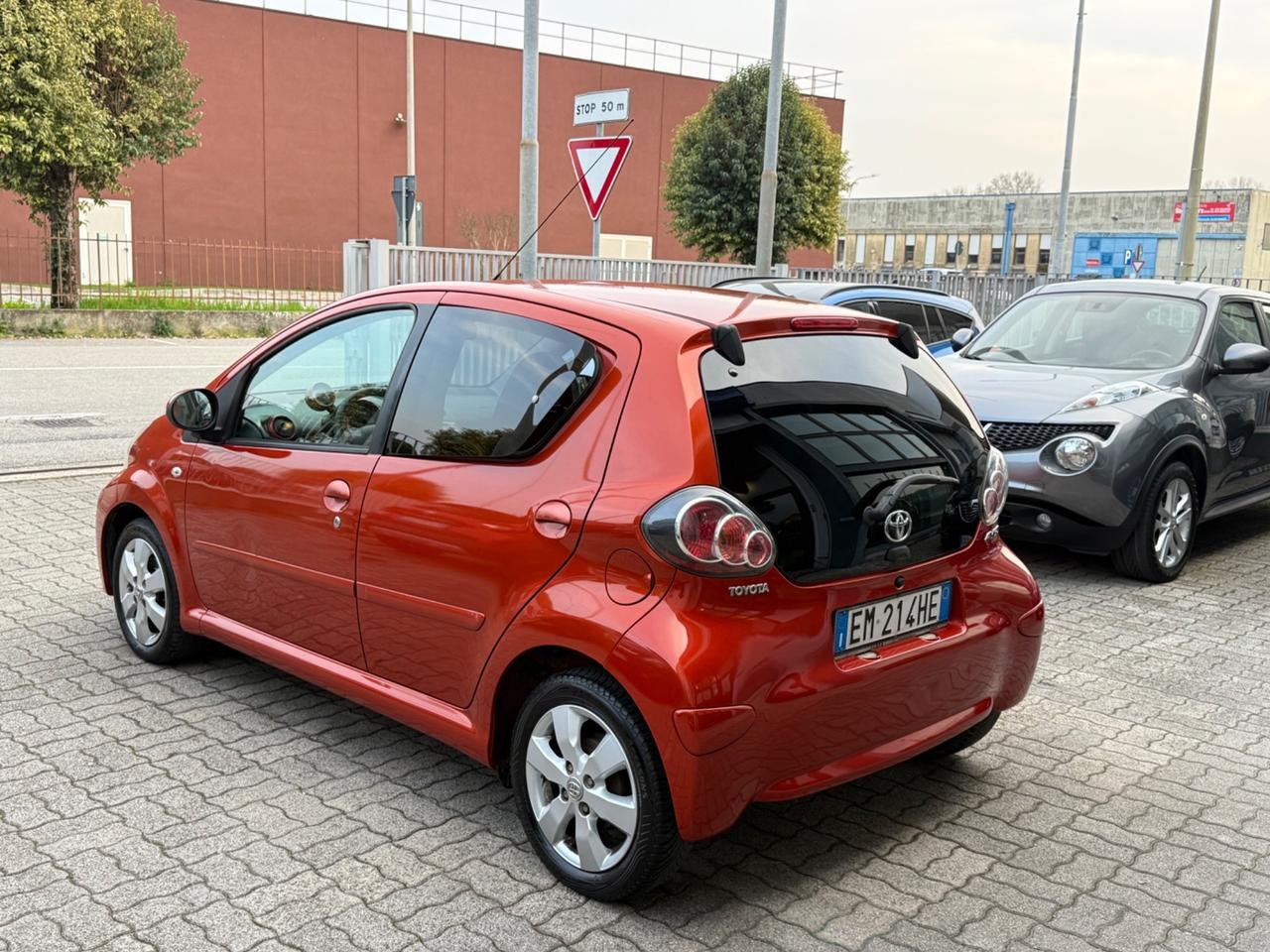 Toyota Aygo 1.0 12V VVT-i 5 porte Tobasco