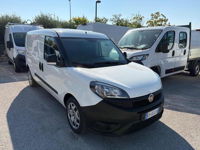 FIAT DOBLO' 1.6 MJT MAXI 105 CV 3 posti LOUNGE