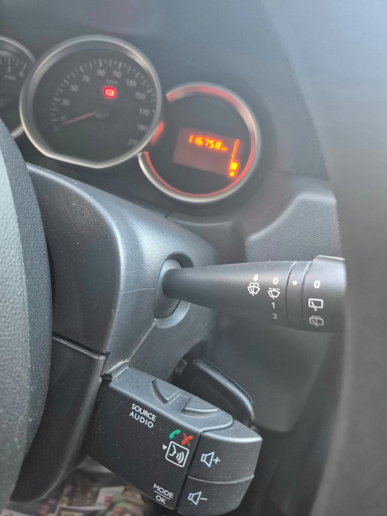 Dacia Duster 1.6 115CV Start&Stop 4x2 GPL Lauréate