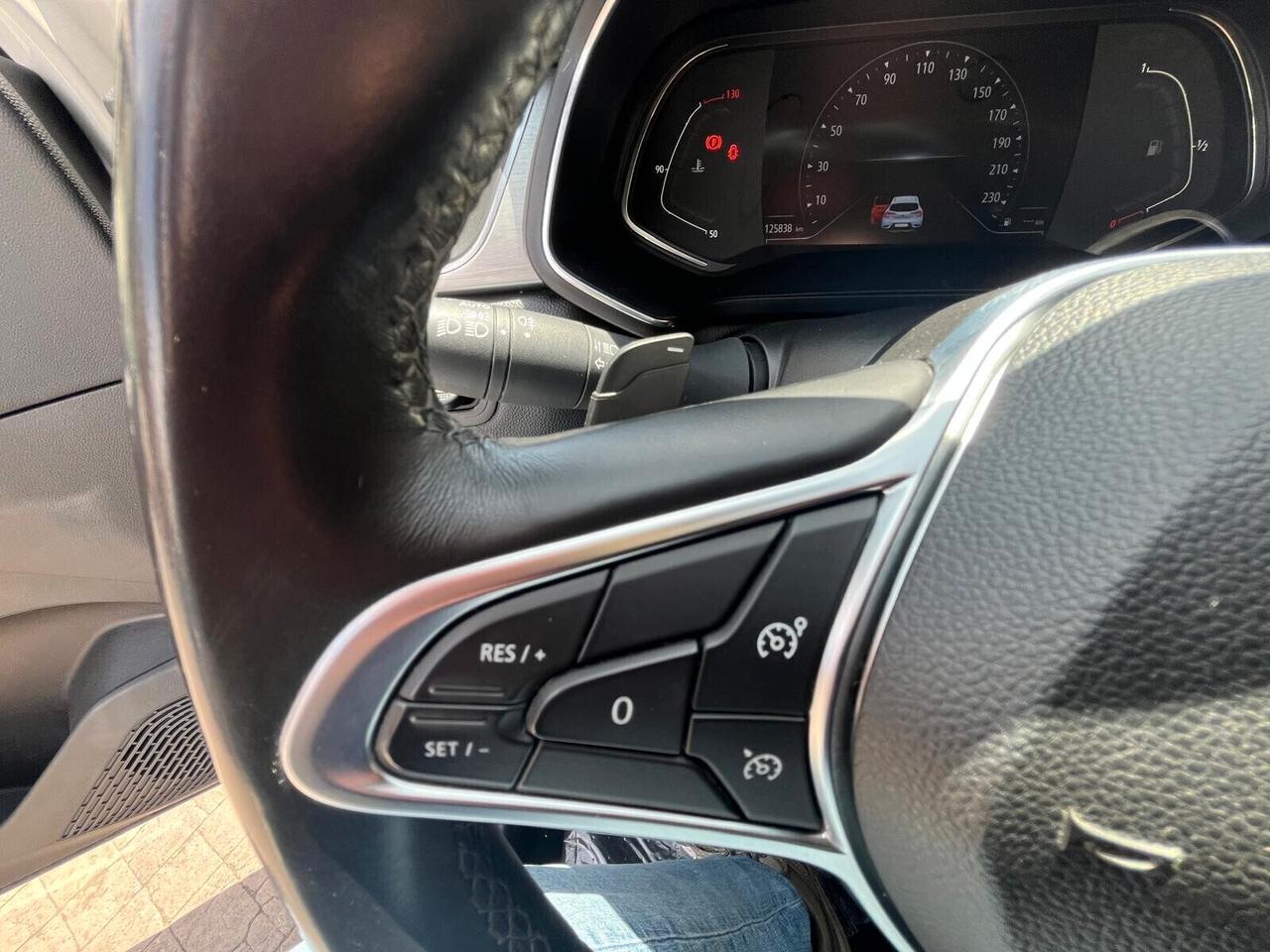 Renault Captur Blue dCi 115 CV EDC INTENSE BI COLOR