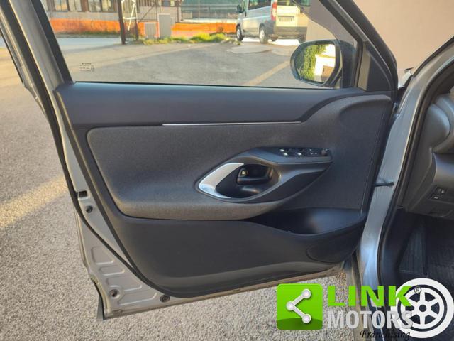 TOYOTA Yaris Cross 1.5 Hybrid 5p. E-CVT AWD-i Trend