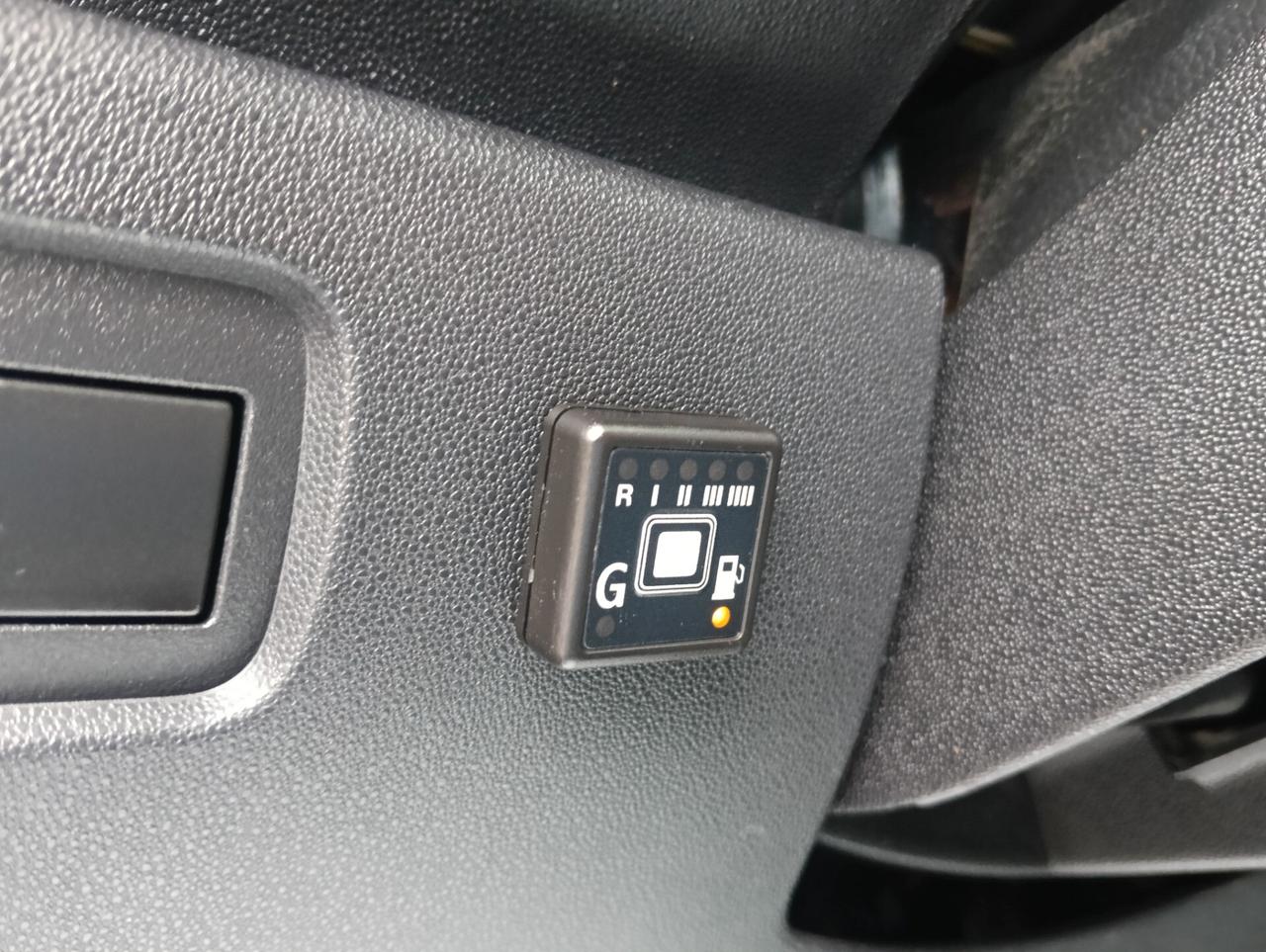 Citroen C3 1.1 Exclusive GPL fino al 2023 uni proprietario