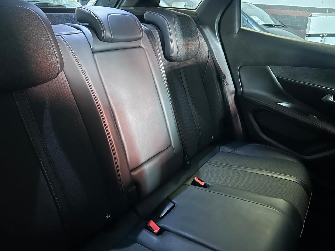 Peugeot 3008 BLUE HDI 150 S&S GT LINE