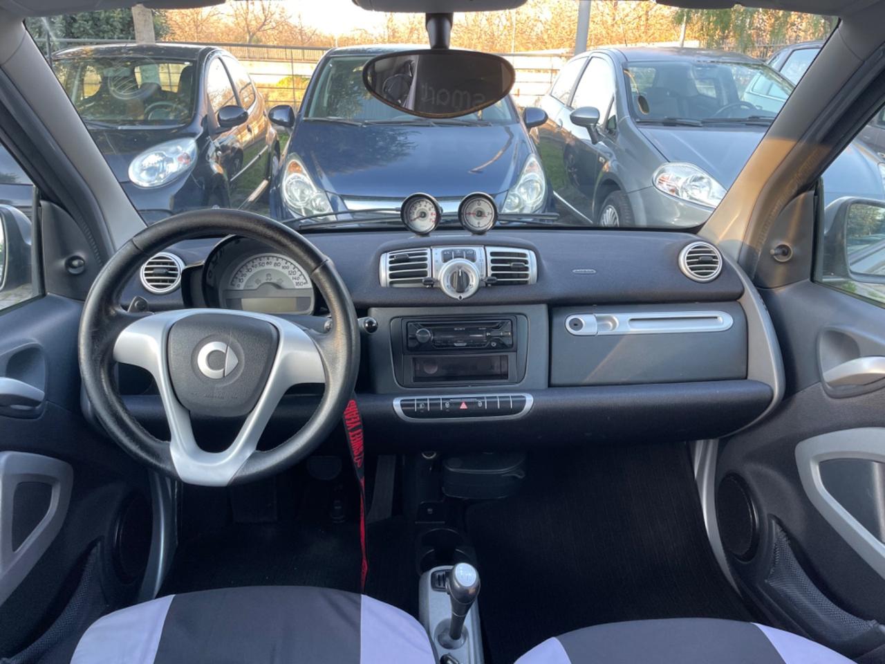 Smart ForTwo 1000 62 kW coupé passion Cambio F1 Servosterzo