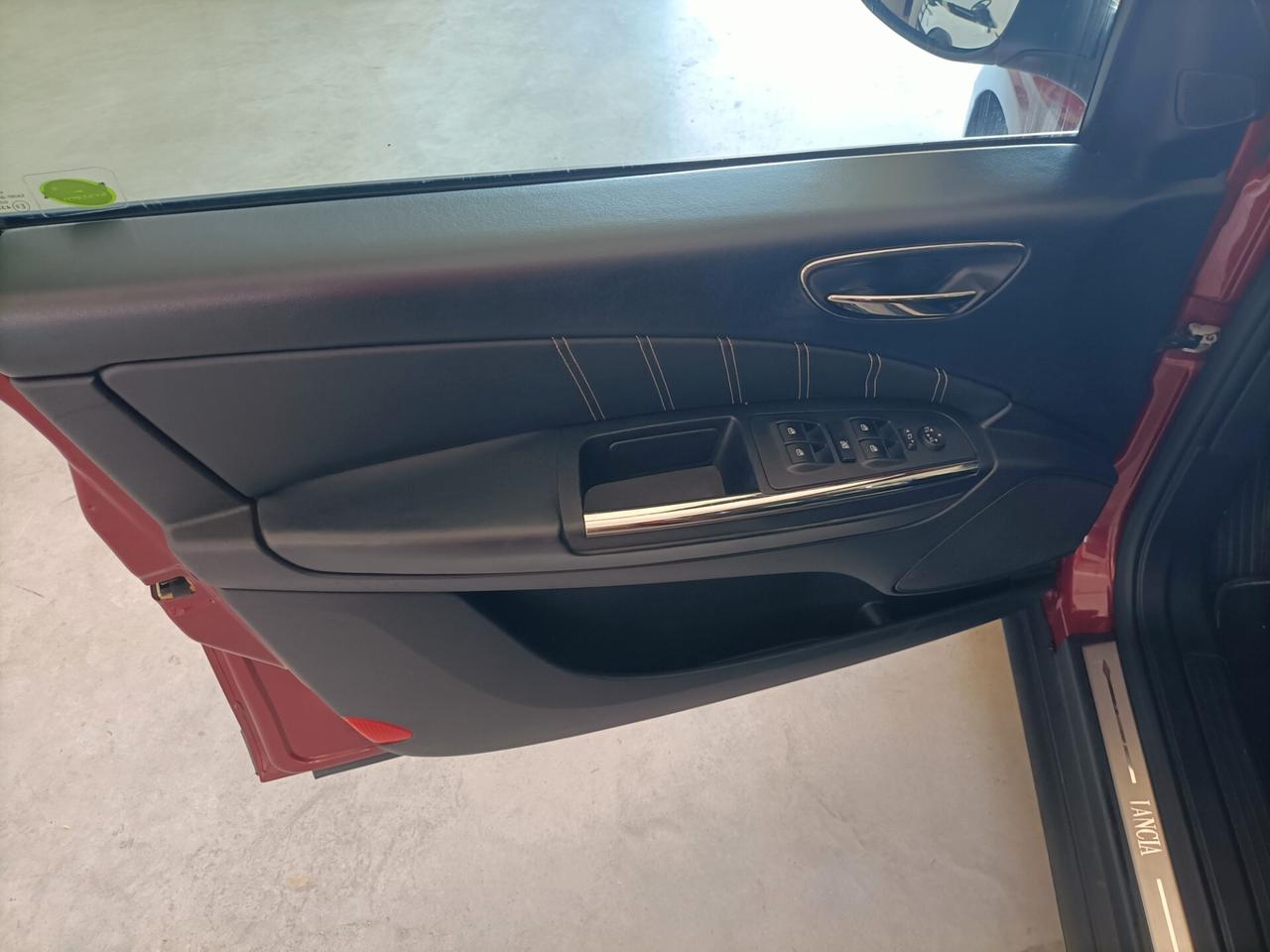 Lancia Delta 1.6 MJT DPF CV 120 Selectronic Platino 06/2010