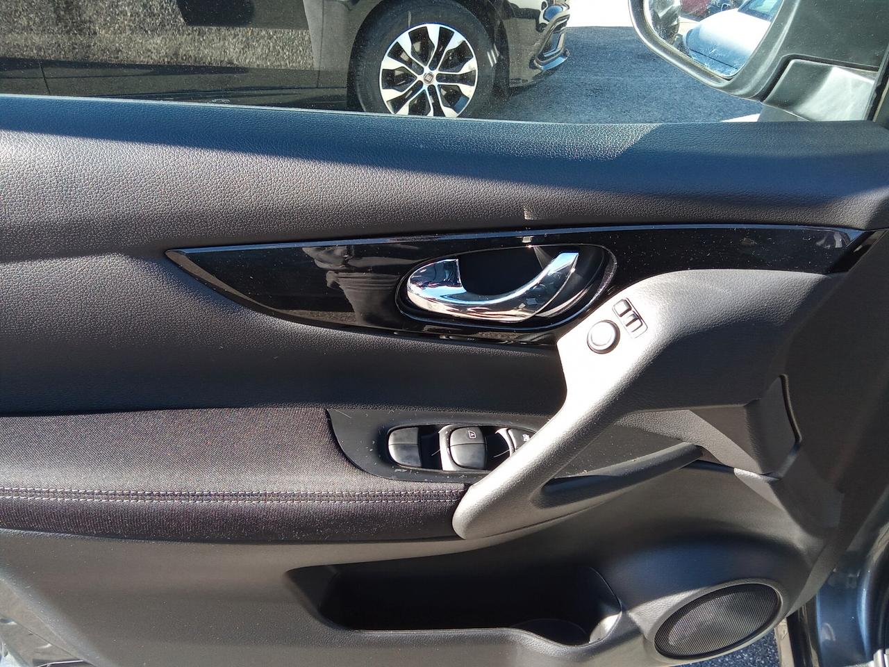 Nissan Qashqai 1.6 dCi 2WD N-Connecta