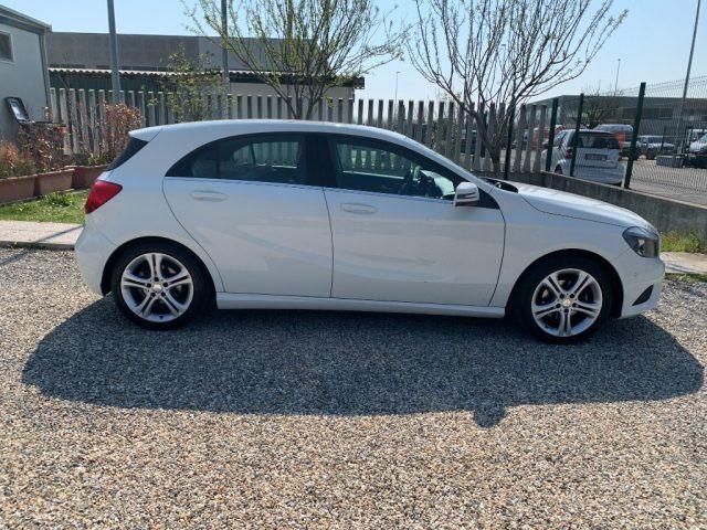 MERCEDES-BENZ A 180 CDI Sport