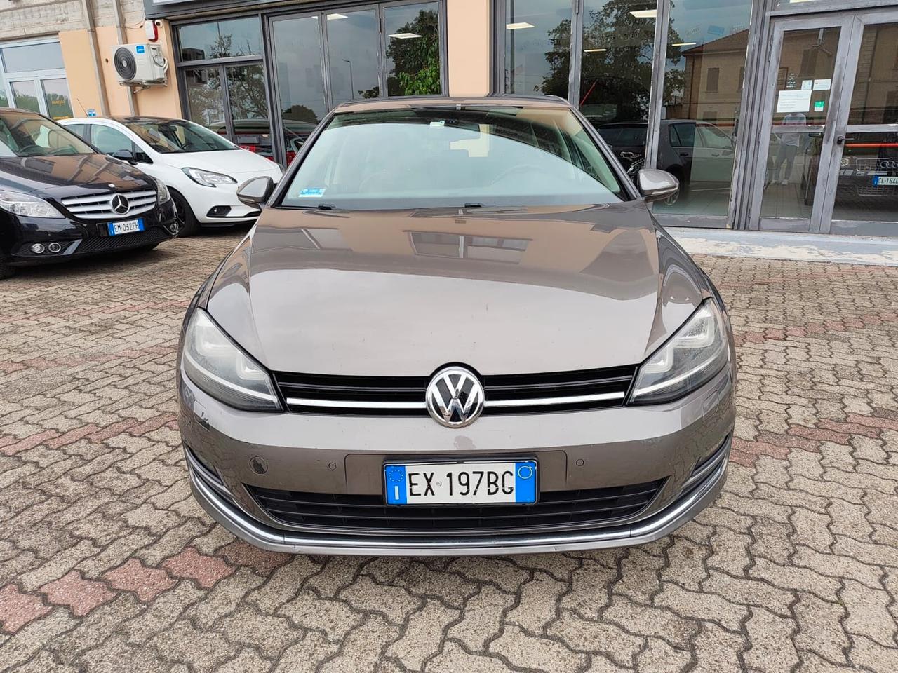 Volkswagen Golf 2.0 TDI DSG 5p.