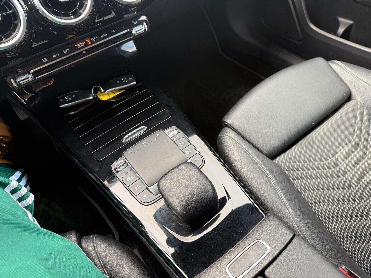 Mercedes-benz A 180 A 180 d Automatic Premium