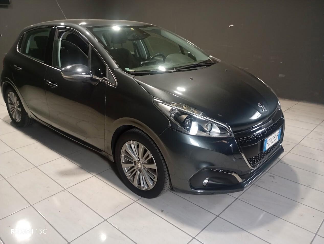 PEUGEOT 208 DEL 2016 1200 BENZINA 30.000 KM