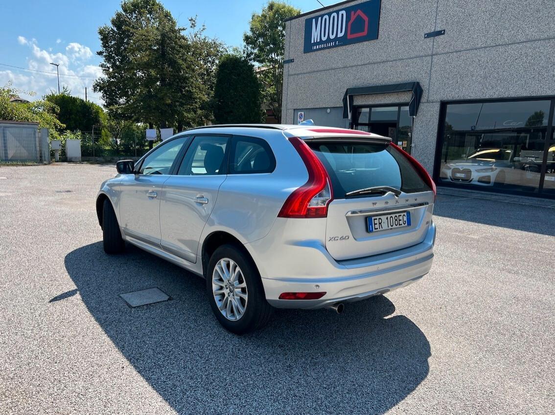 Volvo XC60 D3 2.0 D 163 CV MOMENTUM