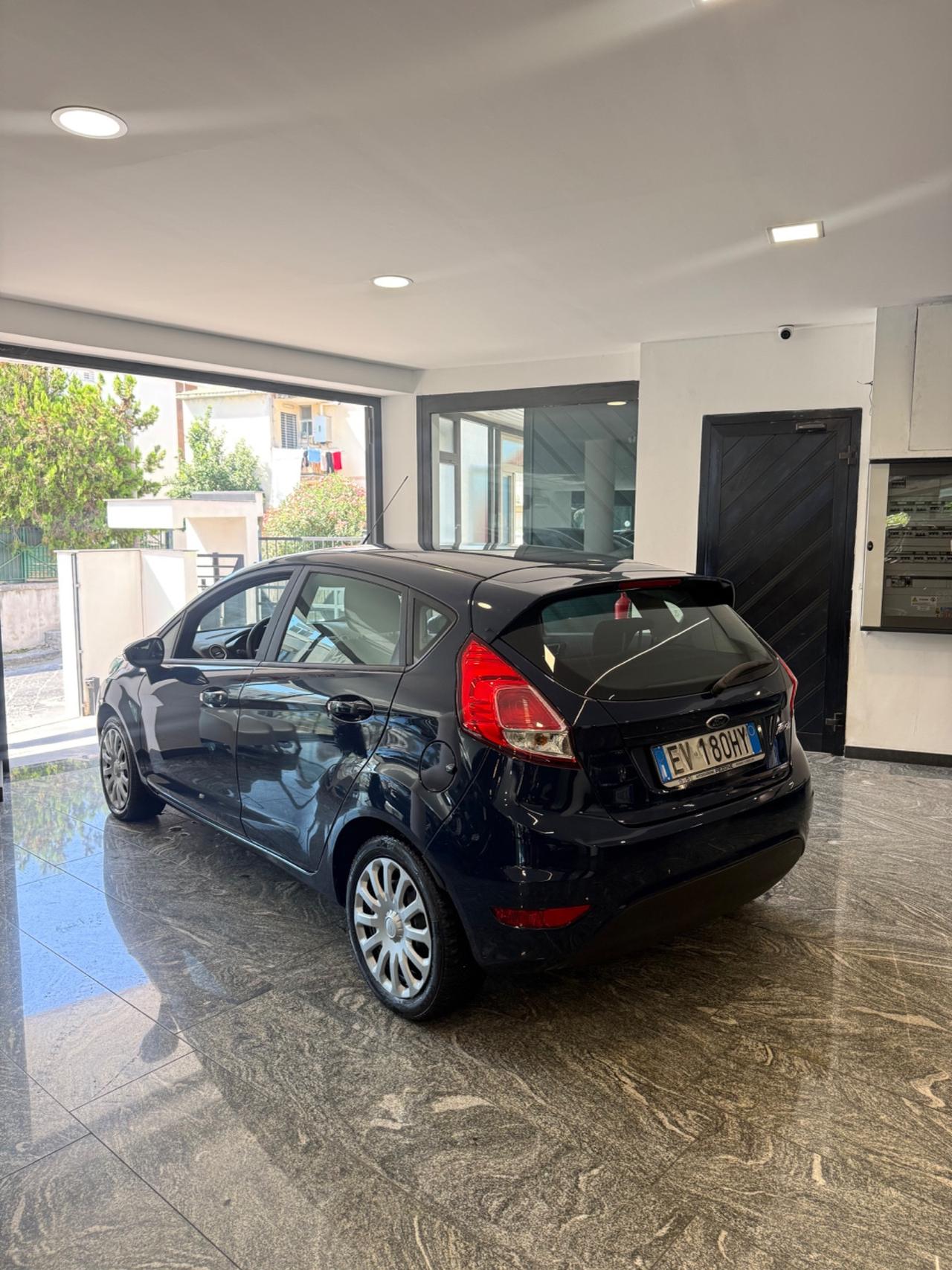Ford Fiesta 1.5 TDCi 75CV 5 porte Titanium
