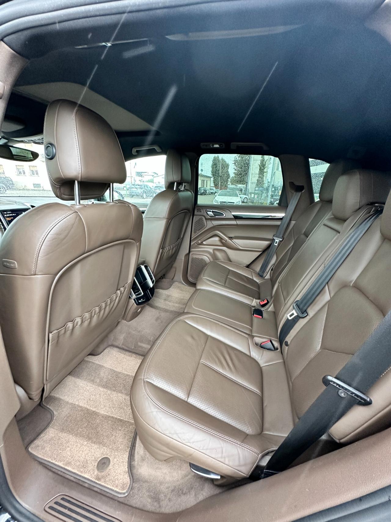 Porsche Cayenne 3.6 BENZ GPL FULL OPTIONALS