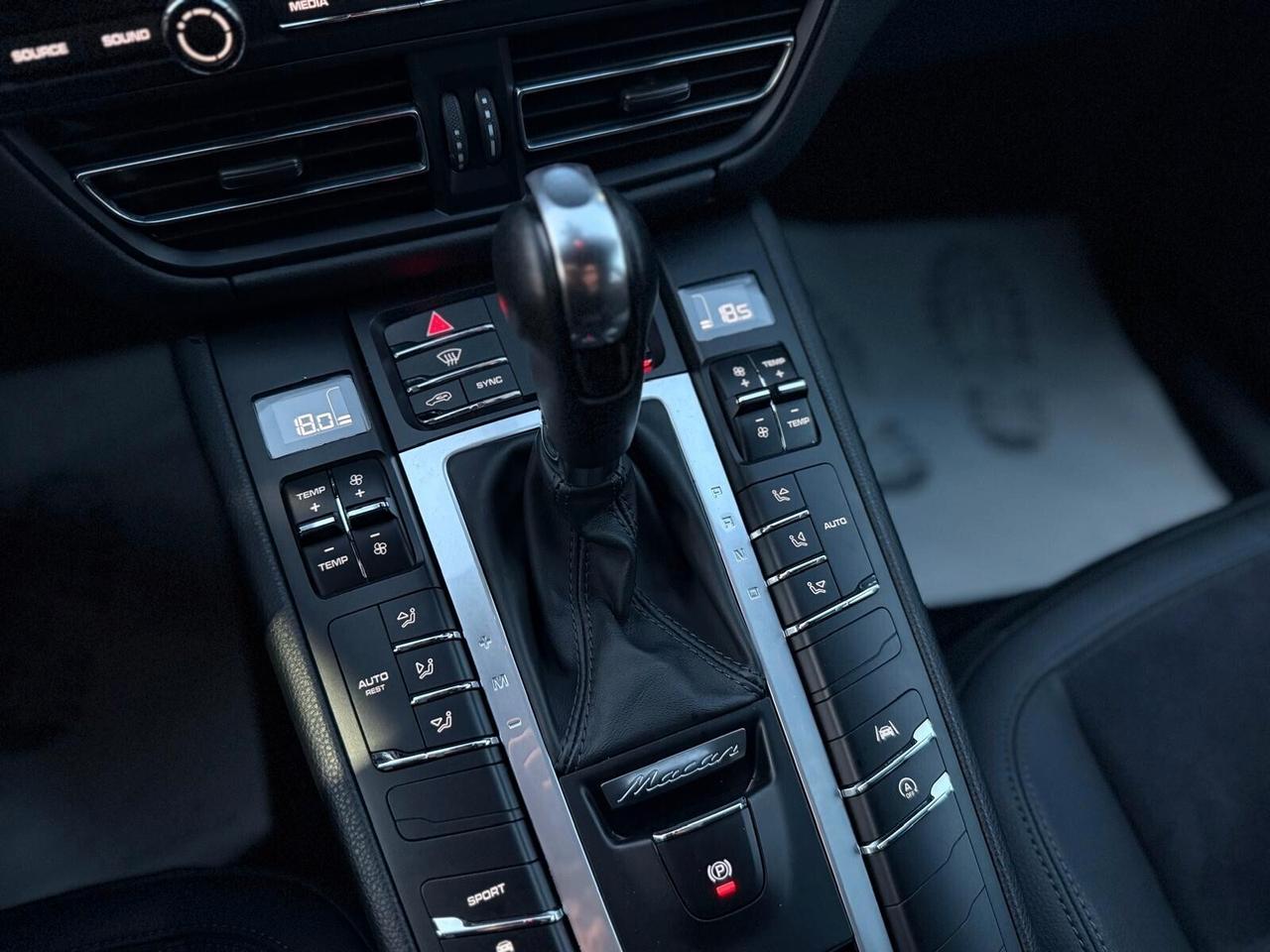 Porsche Macan 2.0 245cv pdls Pelle Cerchi 20"