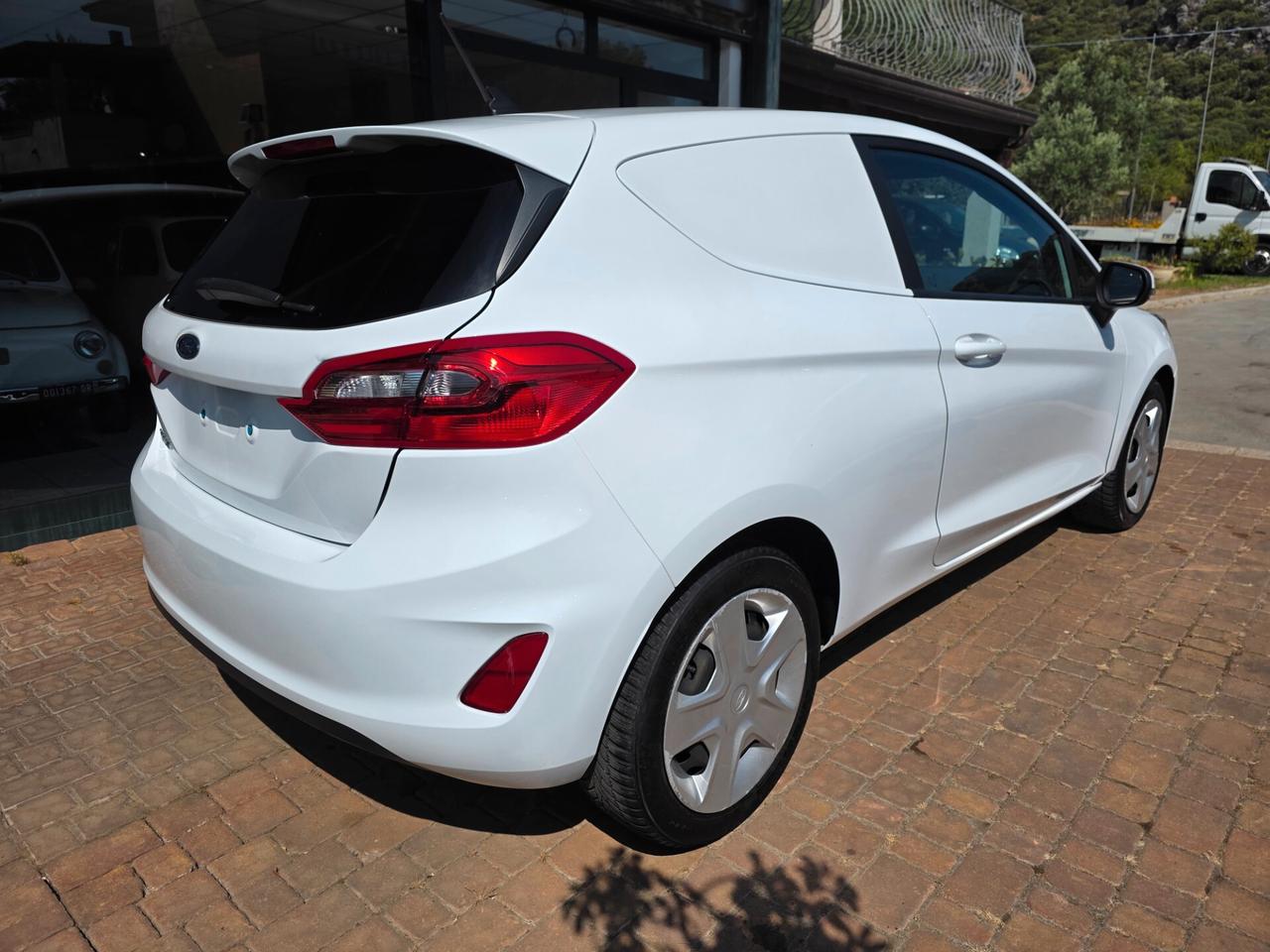 Ford Fiesta 1.5 TDCi 85 CV 3 porte Van 2 posti