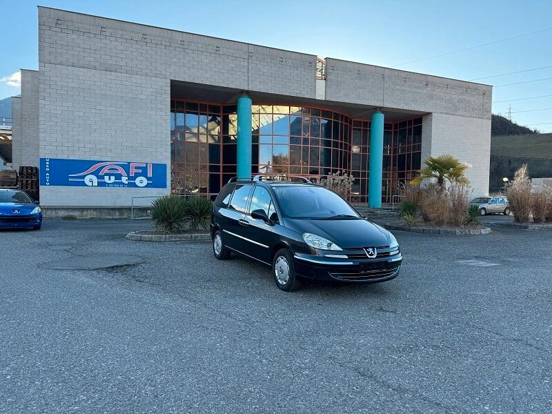 Peugeot 807 2.0 HDi 163CV ST