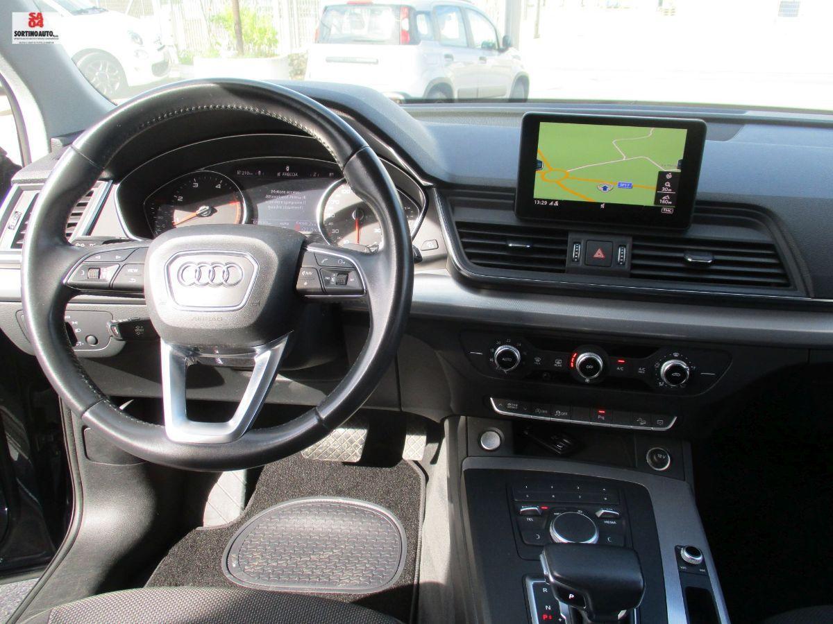AUDI Q5 40 TDI quattro S tronic Business 2019 KM69000