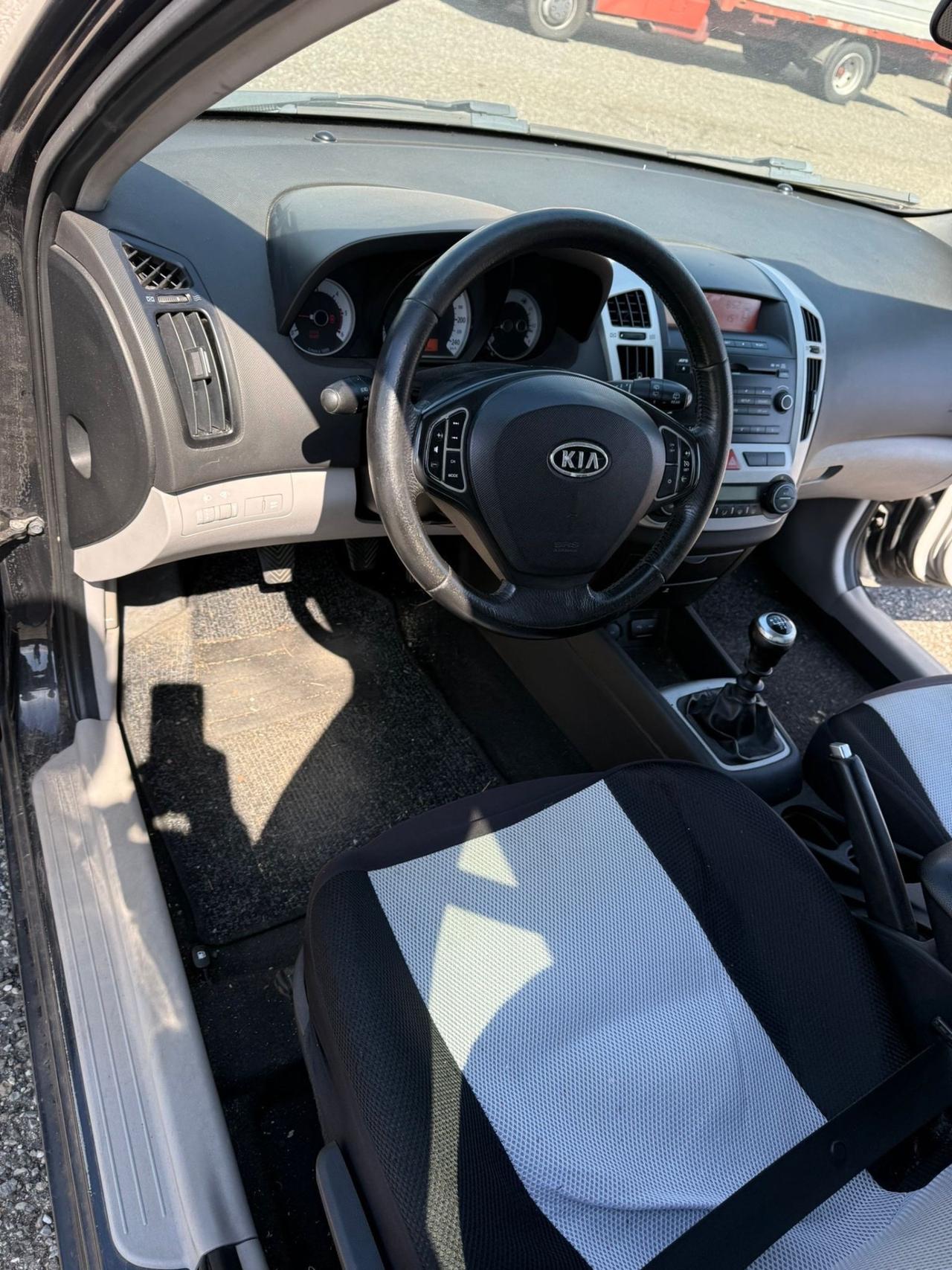 Kia Ceed cee'd Sp. Wag. 1.6 CRDi VGT 115CV TX