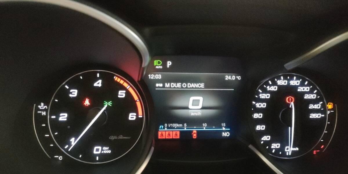 Alfa Romeo Stelvio 2.2 t Business rwd 190cv auto