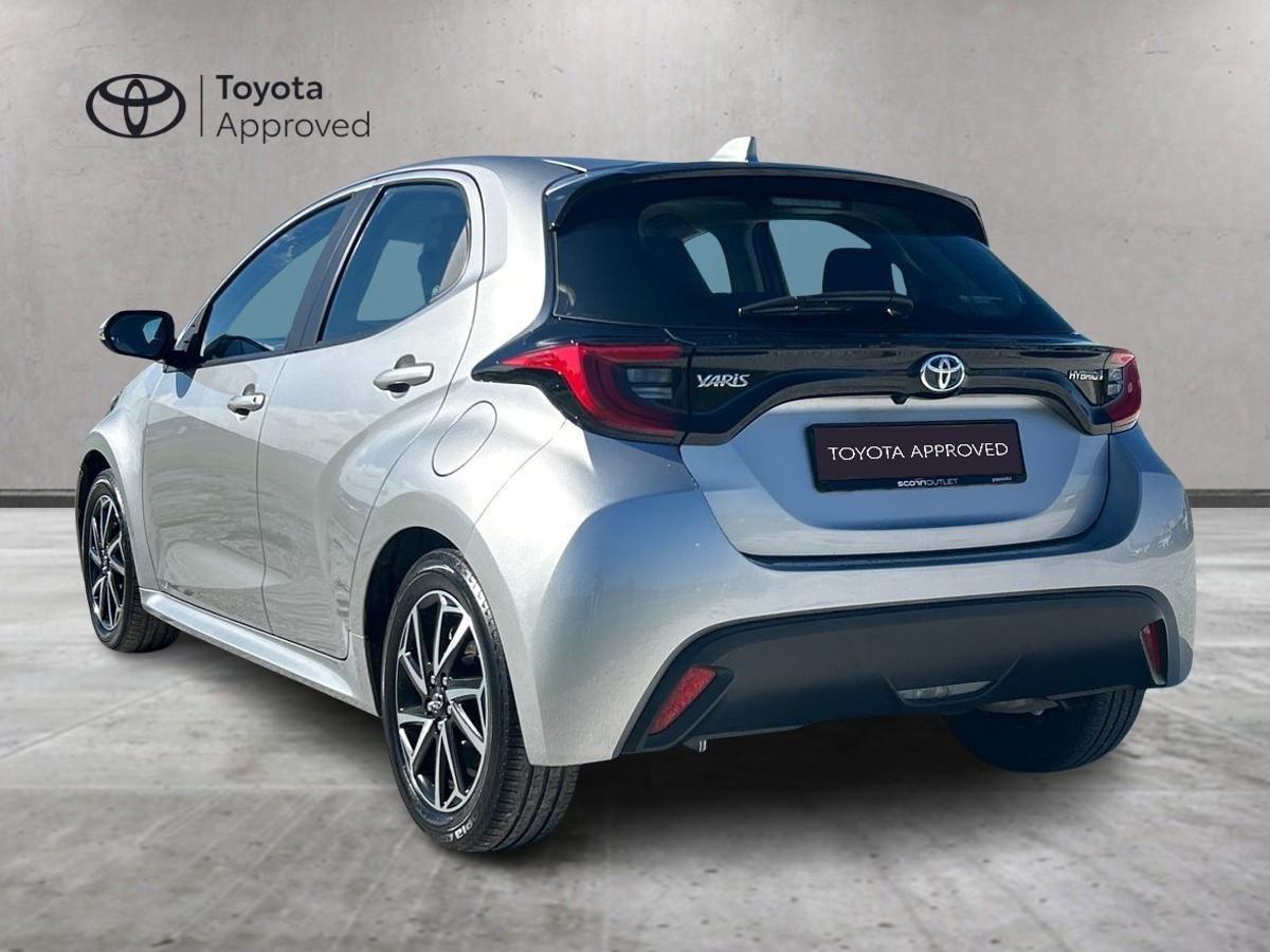 TOYOTA Yaris 4ª serie - Yaris 1.5 Hybrid 5 porte Trend