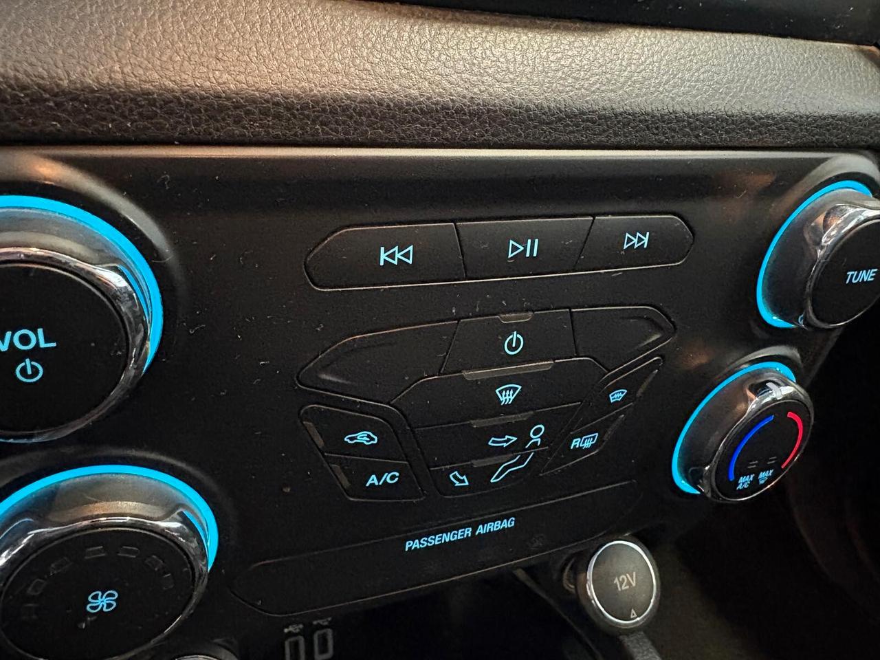 Ford Ranger XLT 2.0 ECOBLUE DC 5 posti UNICO PR. GANCIO