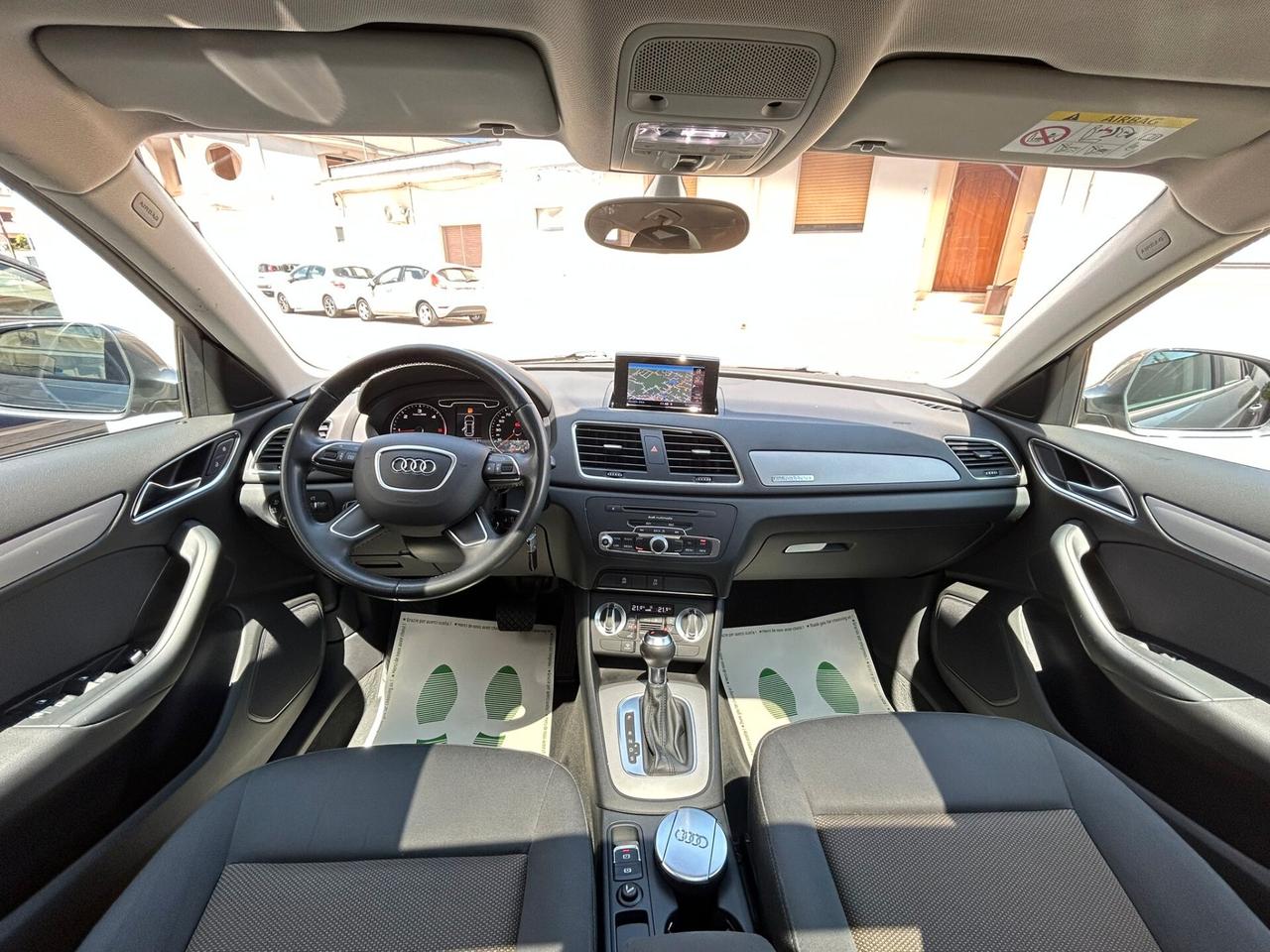 Audi Q3 2.0 TDI 140Cv STRONIC/TETTO Km101.000-2014