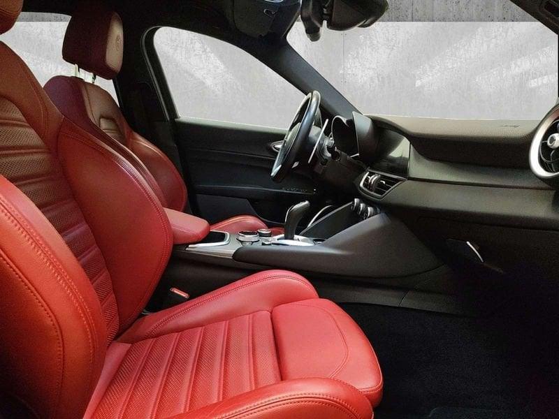 Alfa Romeo Giulia 2.2 t Veloce Q4 210cv auto